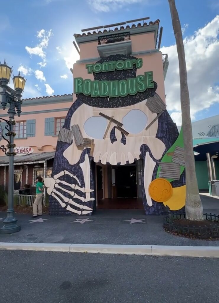 Universal Mardi Gras Tribute Store exterior Universal Studios Florida